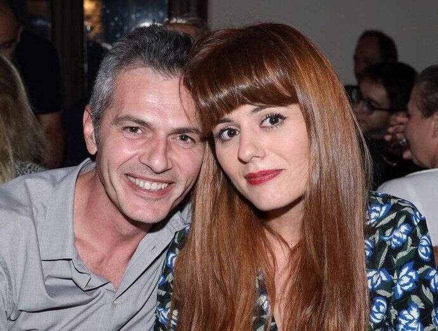 Μάριος Αθανασίου: Η μητέρα κομμώτρια, η σχέση με τη Σολωμού, τα παιδιά του και η υποψηφιότητα στις εκλογές