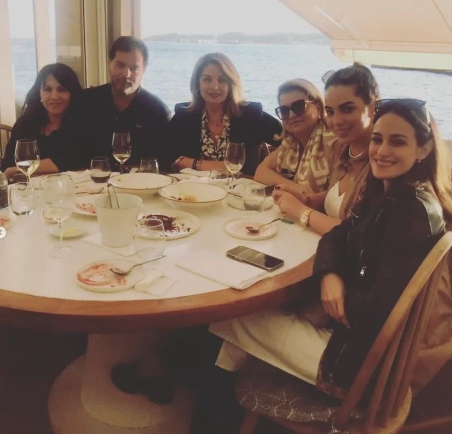 Θα μπορούσε να ήταν κόρη του: Τόσα χρόνια περνούσε ο Τόλης την Γκερέκου, μαθεύτηκε 1η φορά η τεράστια διαφορά ηλικίας