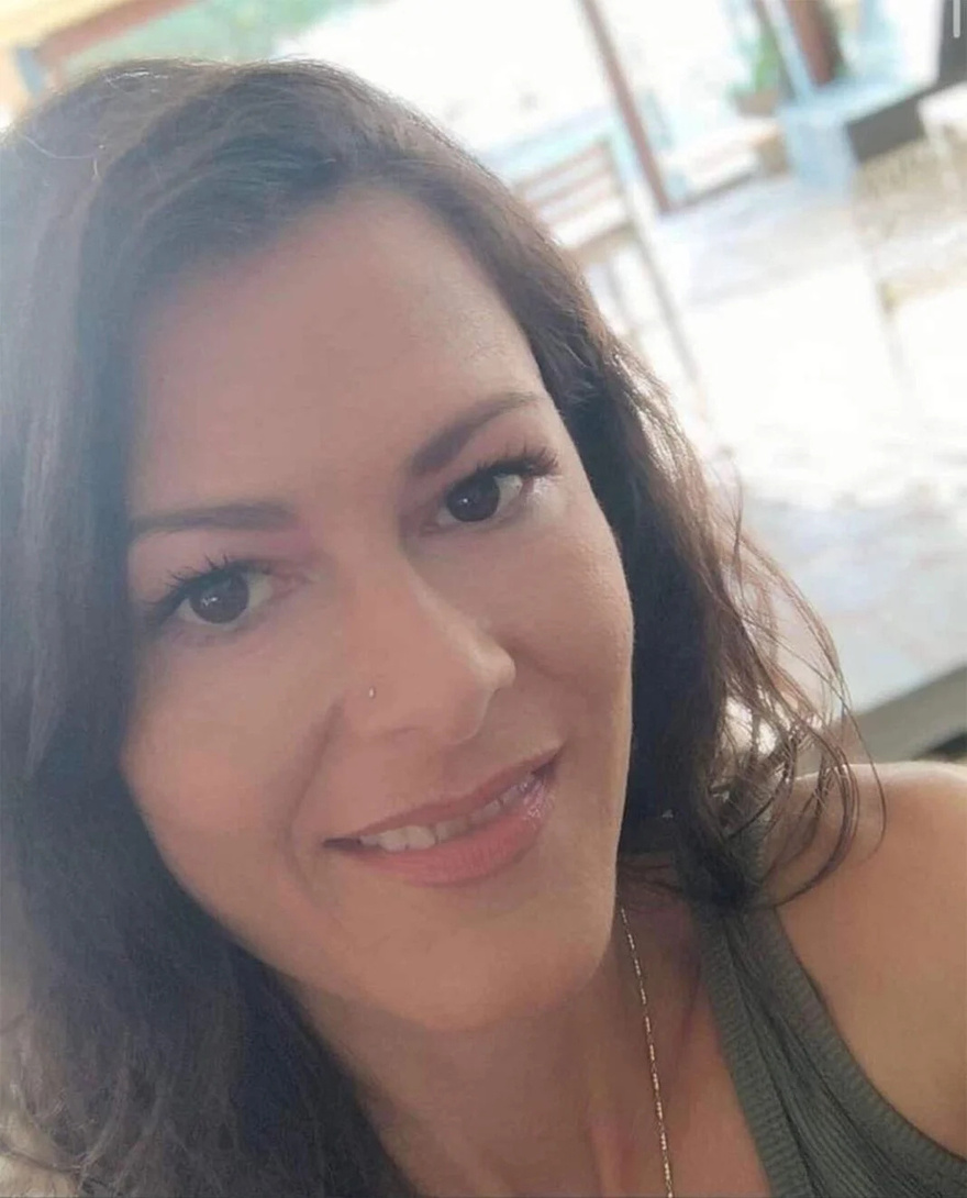 Πάτρα: Συγκλονίζει η αδερφή της Γαρυφαλλιάς – Το τελευταίο αντίο