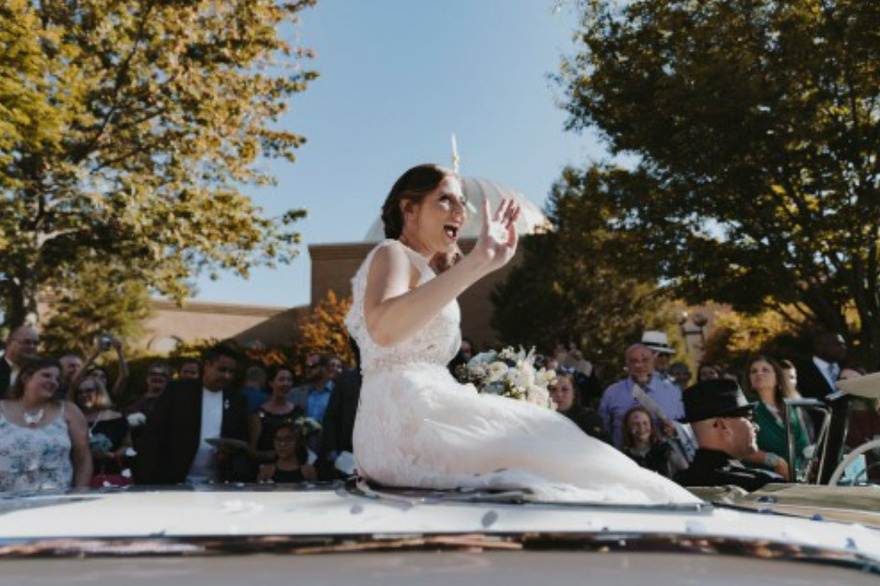 Νίκησαν τον καρκίνο όταν ήταν παιδιά και παντρεύτηκαν στο νοσοκομείο που γιατρεύτηκαν! (pics)