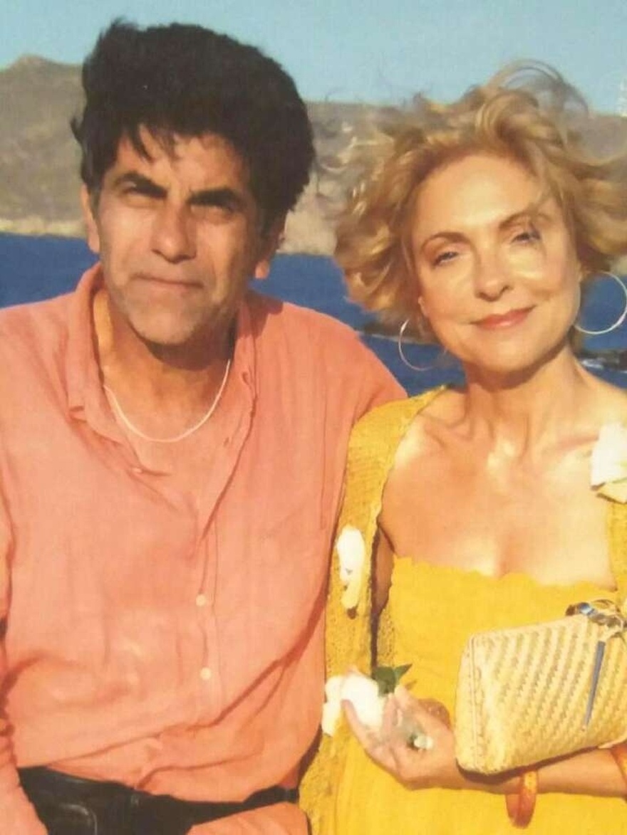 Ναταλία Τσαλίκη: Το μυστικό της συμβίωσης με τον Μπέζο, ο ανταγωνισμός μεταξύ τους, η κόρη ηθοποιός και η γνώμη για το MeToo