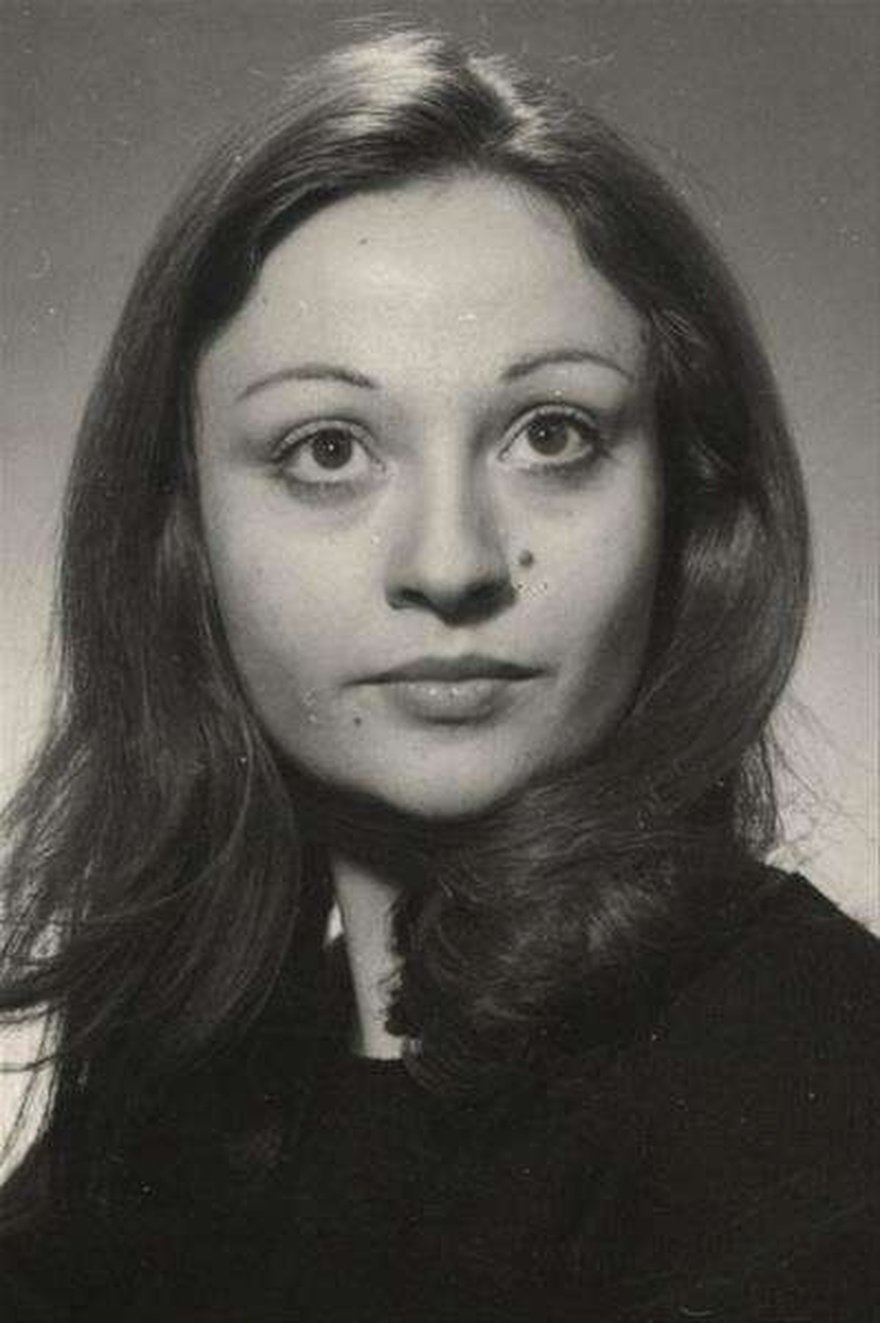 Μίρκα Παπακωνσταντίνου: Το διαζύγιο με τον Δάνη Κατρανίδη, το πρόβλημα υγείας και το “αλαλούμ” στα οικονομικά