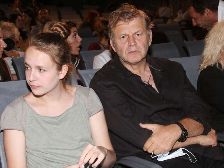 Απόστολος Γκλέτσος: Ο γάμος των 17 ημερών, η σχέση με την κόρη του, η πολιτική και οι δηλώσεις που δίχασαν το κοινό