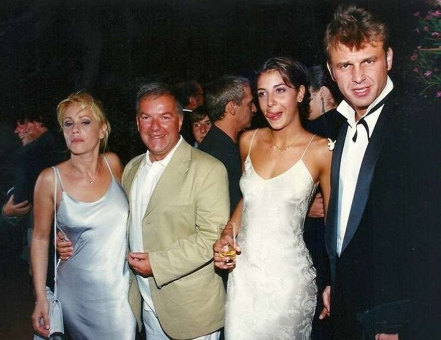 Απόστολος Γκλέτσος: Ο γάμος των 17 ημερών, η σχέση με την κόρη του, η πολιτική και οι δηλώσεις που δίχασαν το κοινό