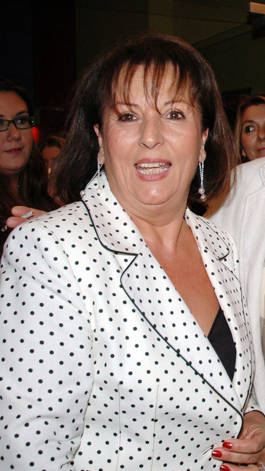 Στέλιος Καζαντζίδης: Η καταγωγή, η δολοφονία του πατέρα, το τραγούδι, το άλογο που του στέρησε την πατρότητα και το τέλος