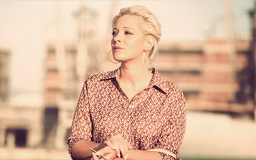 Νατάσα Μποφίλιου: «Το παραμύθι της θρησκείας δεν με αγγίζει»