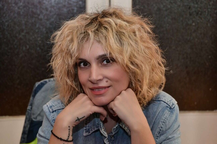 Ελεωνόρα Ζουγανέλη: Η ιδιαίτερη σχέση με τον πατέρα της, οι διάσημοι γονείς, η απώλεια κιλών και ο γάμος που δεν κράτησε