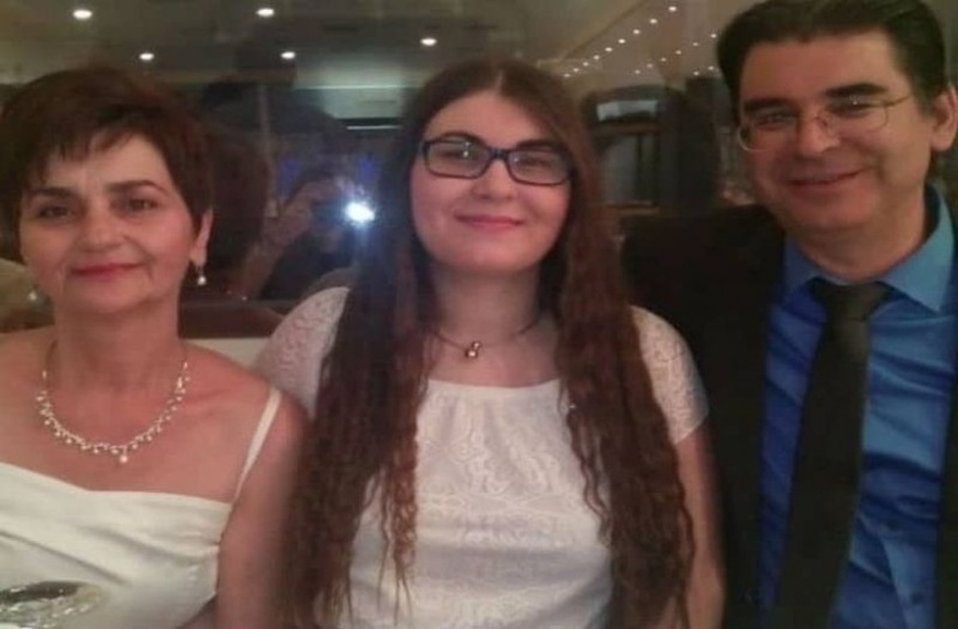 «Πολλές φορές αρνούμαι να σηκωθώ από το κρεβάτι, αρνούμαι να λουστώ»: Ραγίζει καρδιές η μητέρα της Ελένης Τοπαλούδη