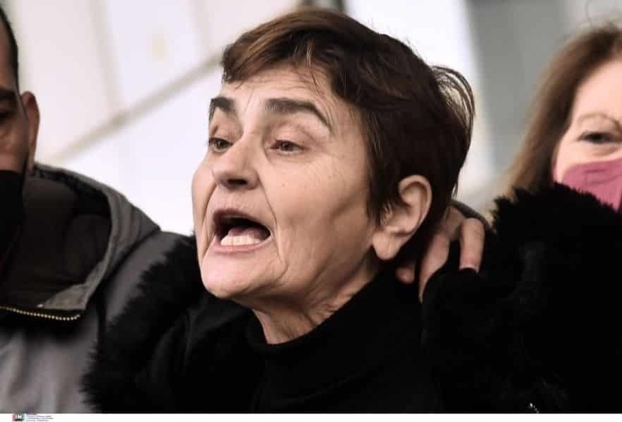 «Πολλές φορές αρνούμαι να σηκωθώ από το κρεβάτι, αρνούμαι να λουστώ»: Ραγίζει καρδιές η μητέρα της Ελένης Τοπαλούδη