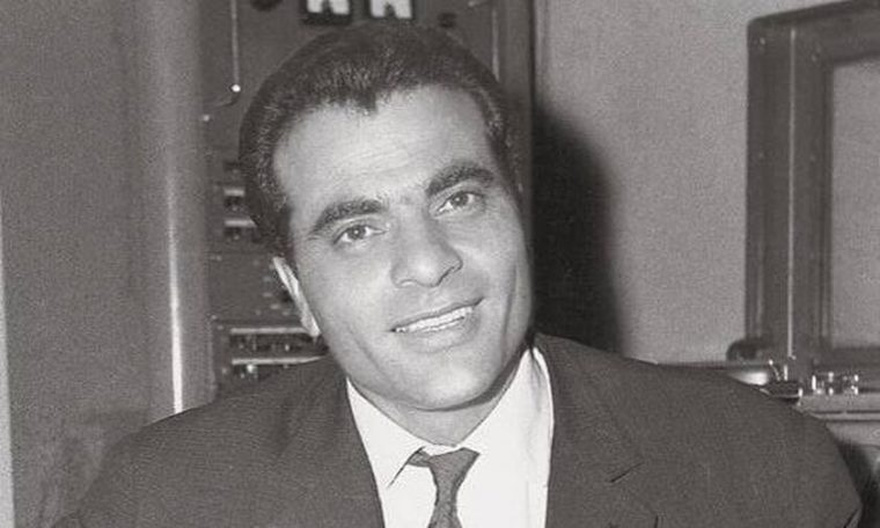 Στέλιος Καζαντζίδης: Η καταγωγή, η δολοφονία του πατέρα, το τραγούδι, το άλογο που του στέρησε την πατρότητα και το τέλος