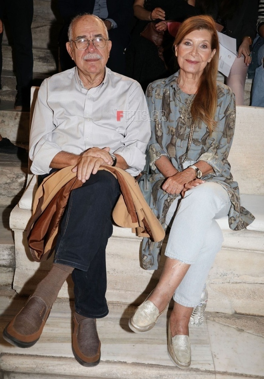 Είναι μαζί 30 χρόνια, δεν παντρεύτηκαν ποτέ: Αυτός είναι ο άγνωστος σύντροφος της Αιμιλίας Υψηλάντη