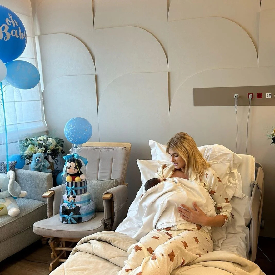 Γέννησε η Ευρυδίκη Παπαδοπούλου – Η πρώτη φωτογραφία αγκαλιά με το νεογέννητο – Τα πολύ τρυφερά λόγια της και το φύλο του μωρού