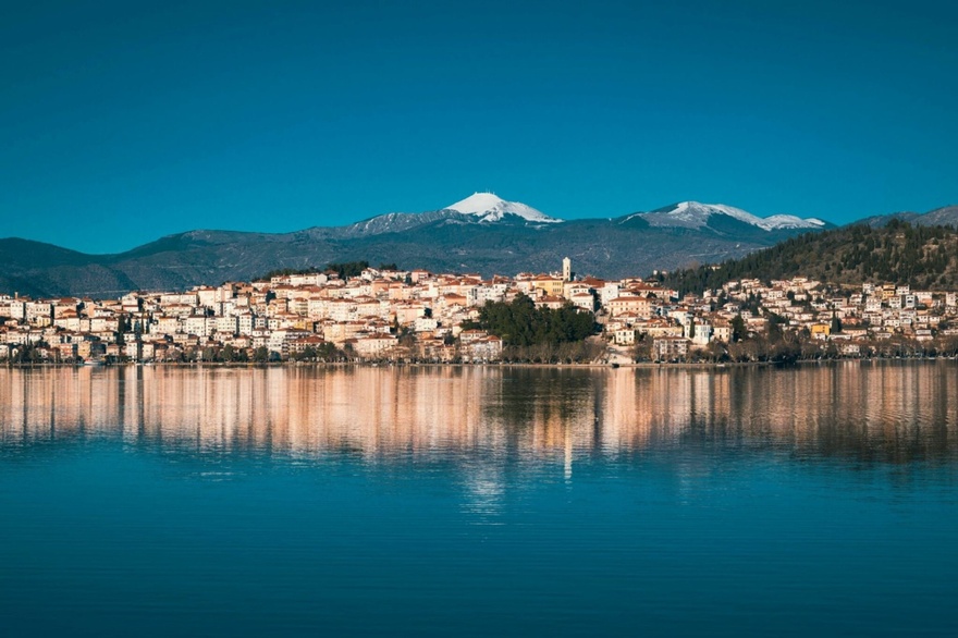 Το φθινόπωρο έφτασε: Αυτοί είναι οι προορισμοί που πρέπει να επισκεφθείτε για ένα διάλειμμα