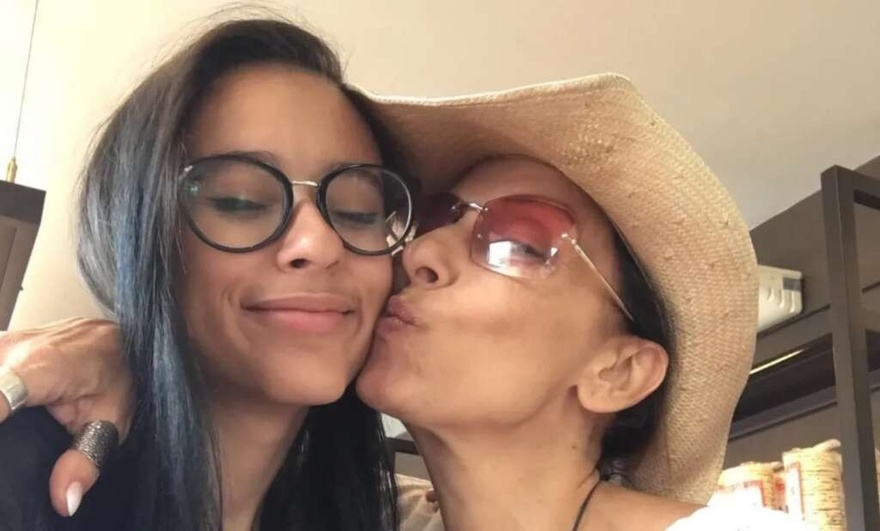 Ματθίλδη Μαγγίρα: Η κατάθλιψη, η σύγκριση με την αδελφή της, το διαζύγιο εξπρές και η κόρη που ζει με τον πατέρα