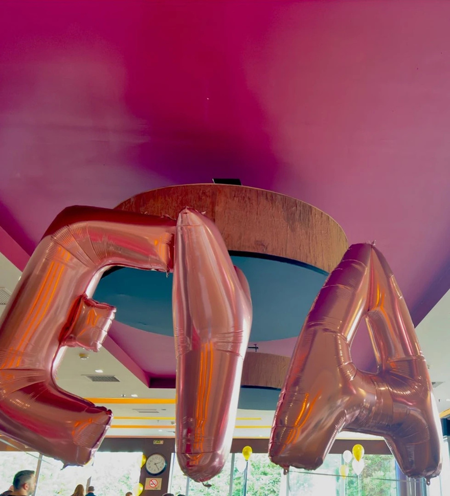 Βάσω Λασκαράκη – Γιάννης Τσιμιτσέλης: Το υπέροχο πάρτι που ετοίμασαν για τα γενέθλια της κόρης τους