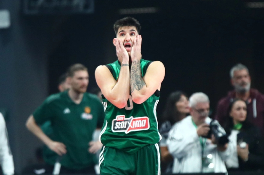 Θλίψη στο ΟΑΚΑ: Σοκαριστικός τραυματισμός του Λεσόρ στο παιχνίδι με τη Μπασκόνια – Έκλαιγαν οι παίκτες και ο κόσμος στις κερκίδες