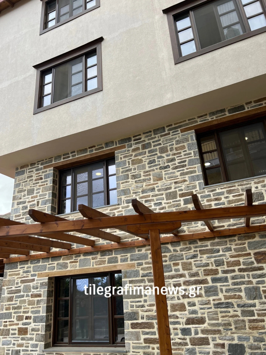 Άνοιξε ξενοδοχείο με σουπερμάρκετ στο Άγιο Όρος – Πόσο κοστίζει η βραδιά, παρέχει μασάζ