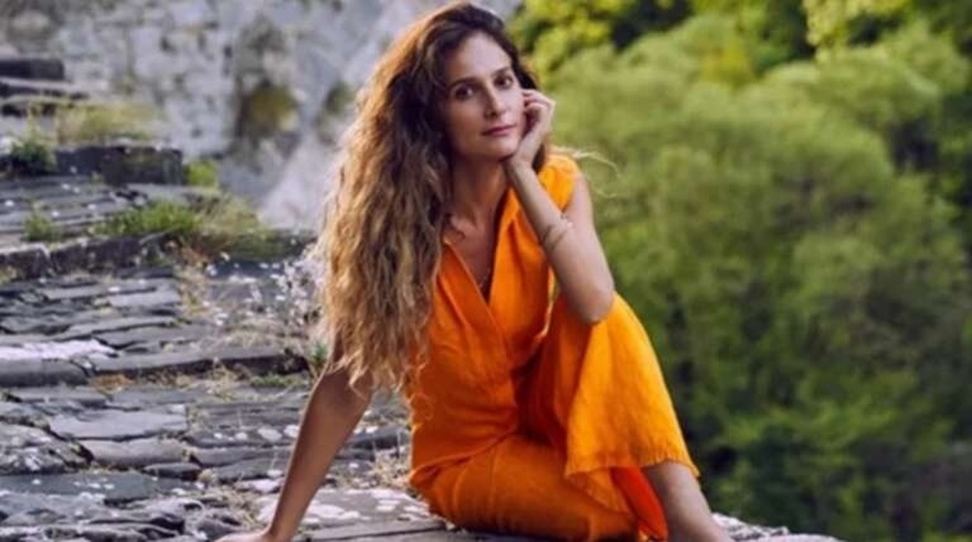 Μαρίνα Καλογήρου: Η παρτενέρ του Παπακαλιάτη στο “Αν…”, ο χαμός του πρώην άντρα της, η μετακόμιση στην Κρήτη και η τηλεοπτική επιστροφή