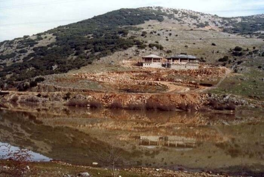 Παύλος Βρέλλης: Ο γλύπτης που δημιούργησε Μουσείο στα Γιάννενα που φιλοξενεί ήρωες του ’21 και ‘ζωντάνεψε΄ την ιστορία του έθνους σε κερί