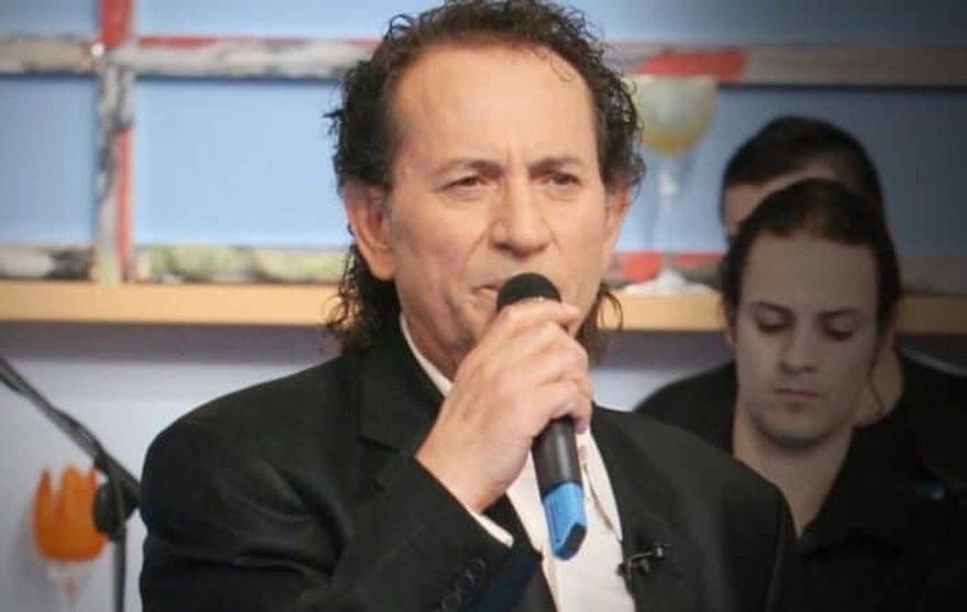 Τιμή τους και καμάρι τους και δεν το έκρυψαν ποτέ: 9 διάσημοι Έλληνες καλλιτέχνες που είναι τσιγγάνοι