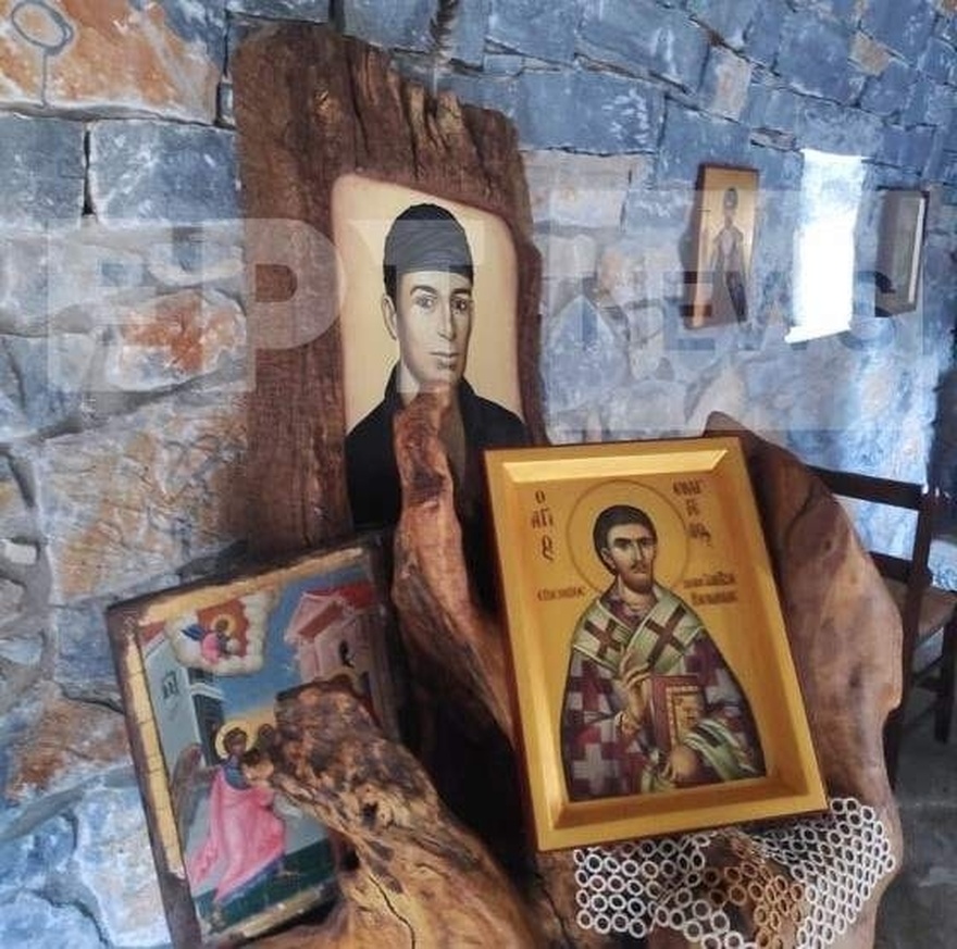 Βαγγέλης Γιακουμάκης: Το εκκλησάκι που χτίστηκε στη μνήμη του – Το σπίτι της ψυχούλας του