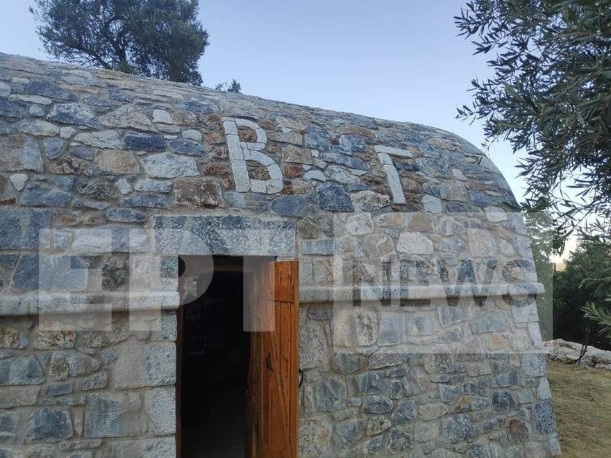 Βαγγέλης Γιακουμάκης: Το εκκλησάκι που χτίστηκε στη μνήμη του – Το σπίτι της ψυχούλας του