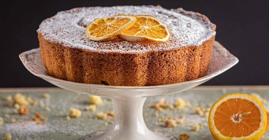 Απολαυστικό νηστίσιμο κέικ με πορτοκάλι από την Αργυρώ Μπαρμπαρίγου