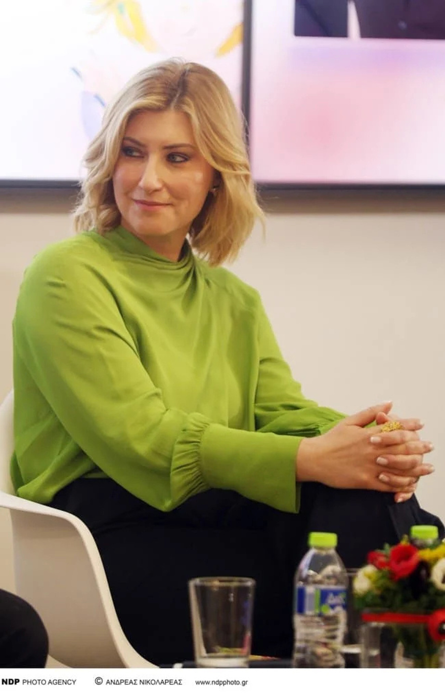 Κυρίες και αριστοκράτισσες: Η σπάνια εμφάνιση της Σίας Κοσιώνη με την πεθερά και τη μητέρα της