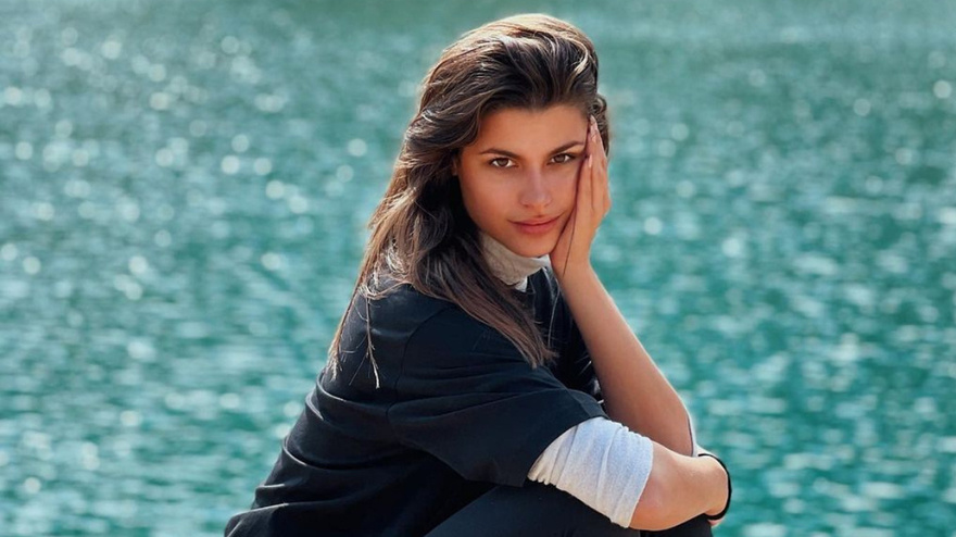 Δανάη Παπά: Η άγνωστη καταγωγή, η επιτυχία του Σασμού, ο χωρισμός με τον Λάμπρο Λάζαρη και η προηγούμενη καριέρα