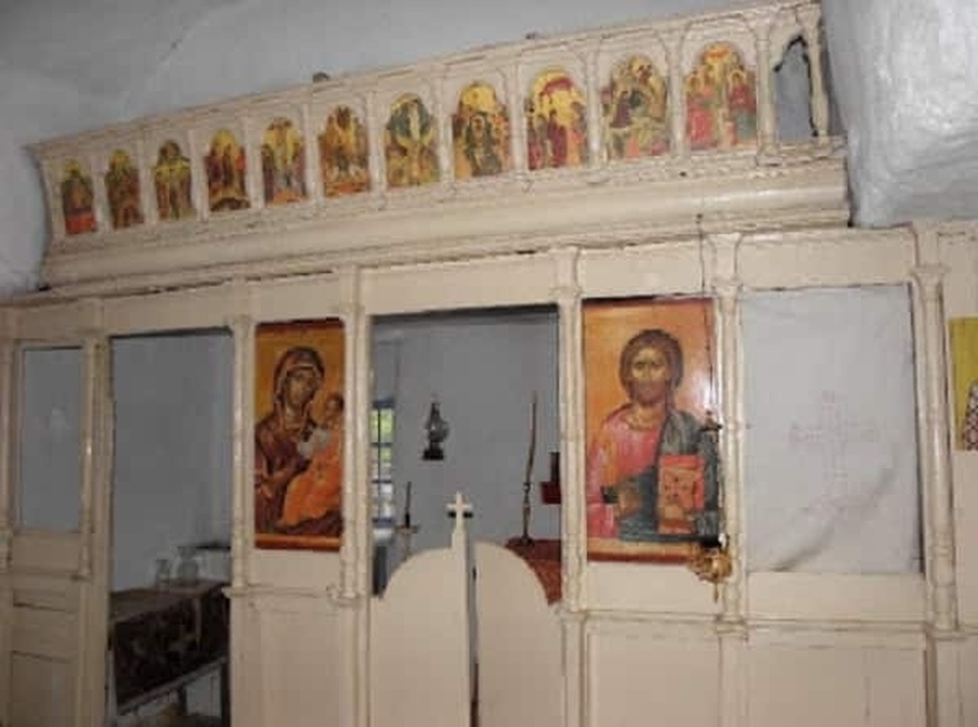 Το αγıασμένο κελί του Αγίου Παϊσίου στον Τίμιο Σταυρό
