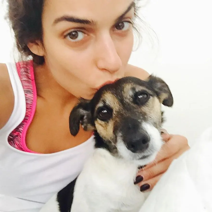 Η αγάπη για τους τετράποδους φίλους μας: Οι διάσημοι Έλληνες και η αγάπη τους για τα ζώα