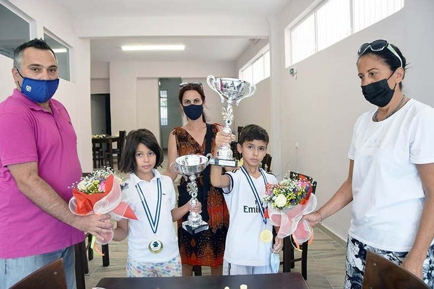 Δυστυχώς τα κανάλια δεν θα το δείξουν: Πρωταθλήτρια Ευρώπης στο σκάκι η μικρή Μαριάντα