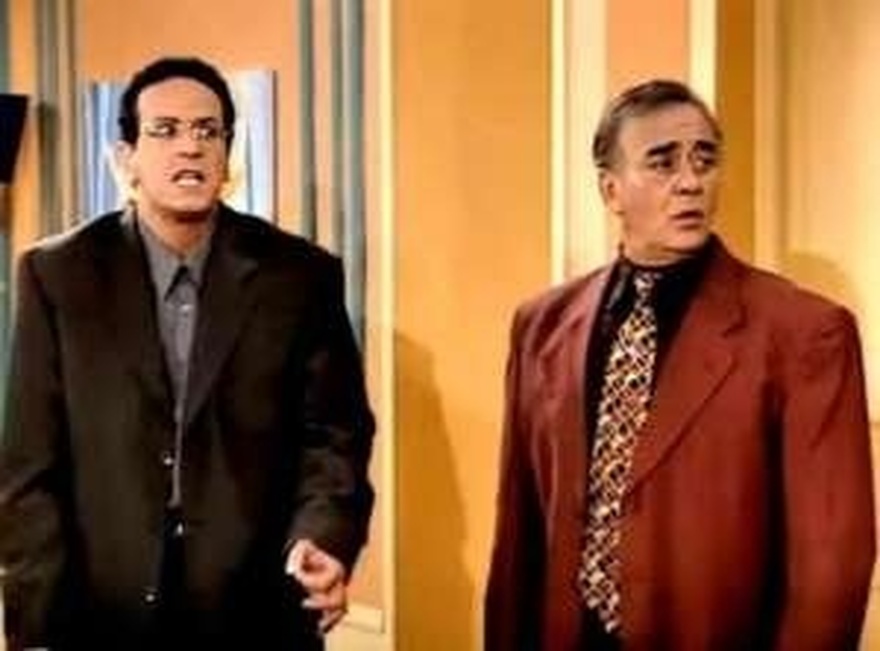 Ανδρέας Ντούζος: Ο γάμος σε νεαρή ηλικία, το ρεκόρ συμμετοχών σε ταινίες, ο επαναπατρισμός και η ασθένεια που τον οδήγησε στο θάνατο