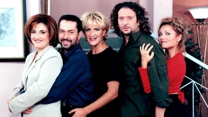 Χρήστος Χατζηπαναγιώτης: Η ιδιόμορφη συγκατοίκηση με τη Βίκυ Σταυροπούλου, η σχέση με την κόρη της και τα σχόλια του κόσμου