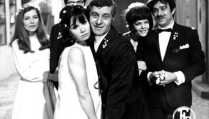 Αλέκος Τζανετάκος: Τα φτωχικά χρόνια, η απέχθειά του για τον κόσμο του θεάματος και το ξύλο από τον Κωνσταντάρα