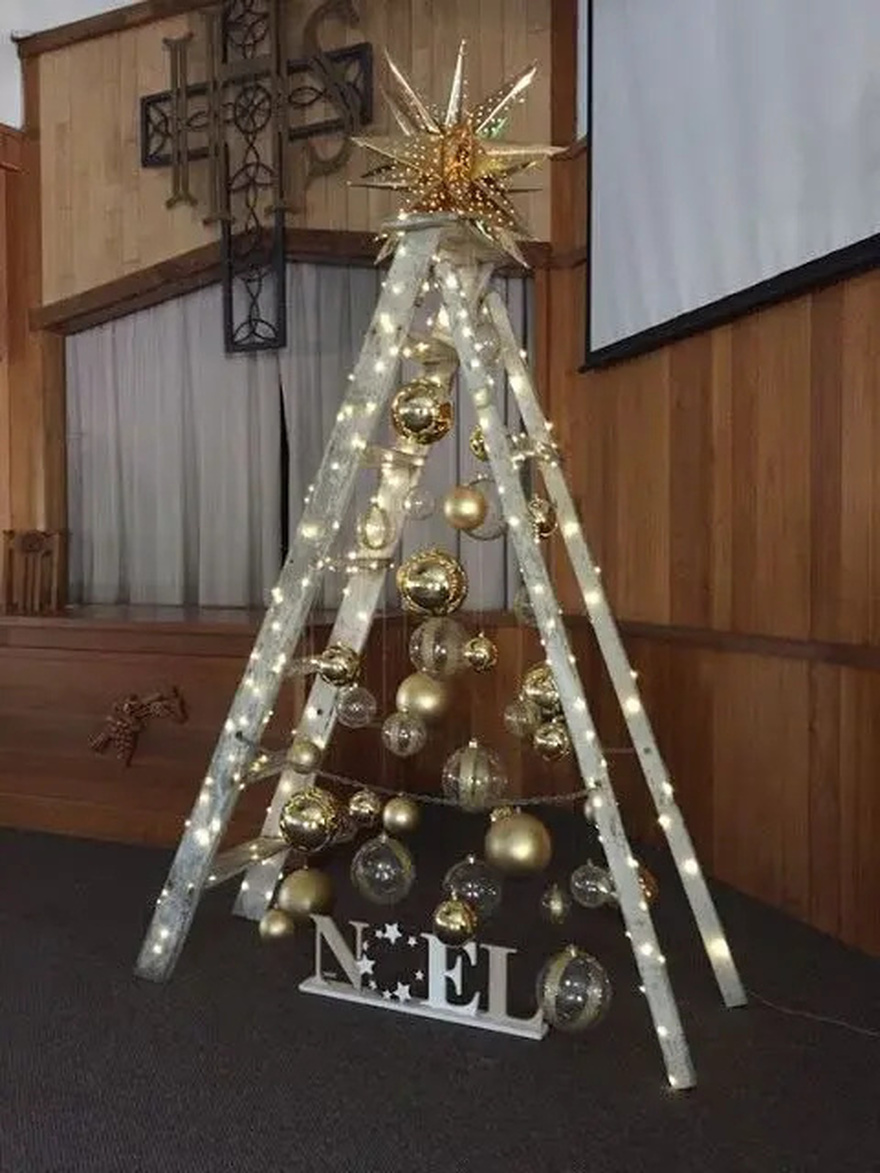 Δεν θες να στολίσεις δέντρο; Κανένα πρόβλημα: 60 εναλλακτικές ιδέες για να διακοσμήσεις το σπίτι σου