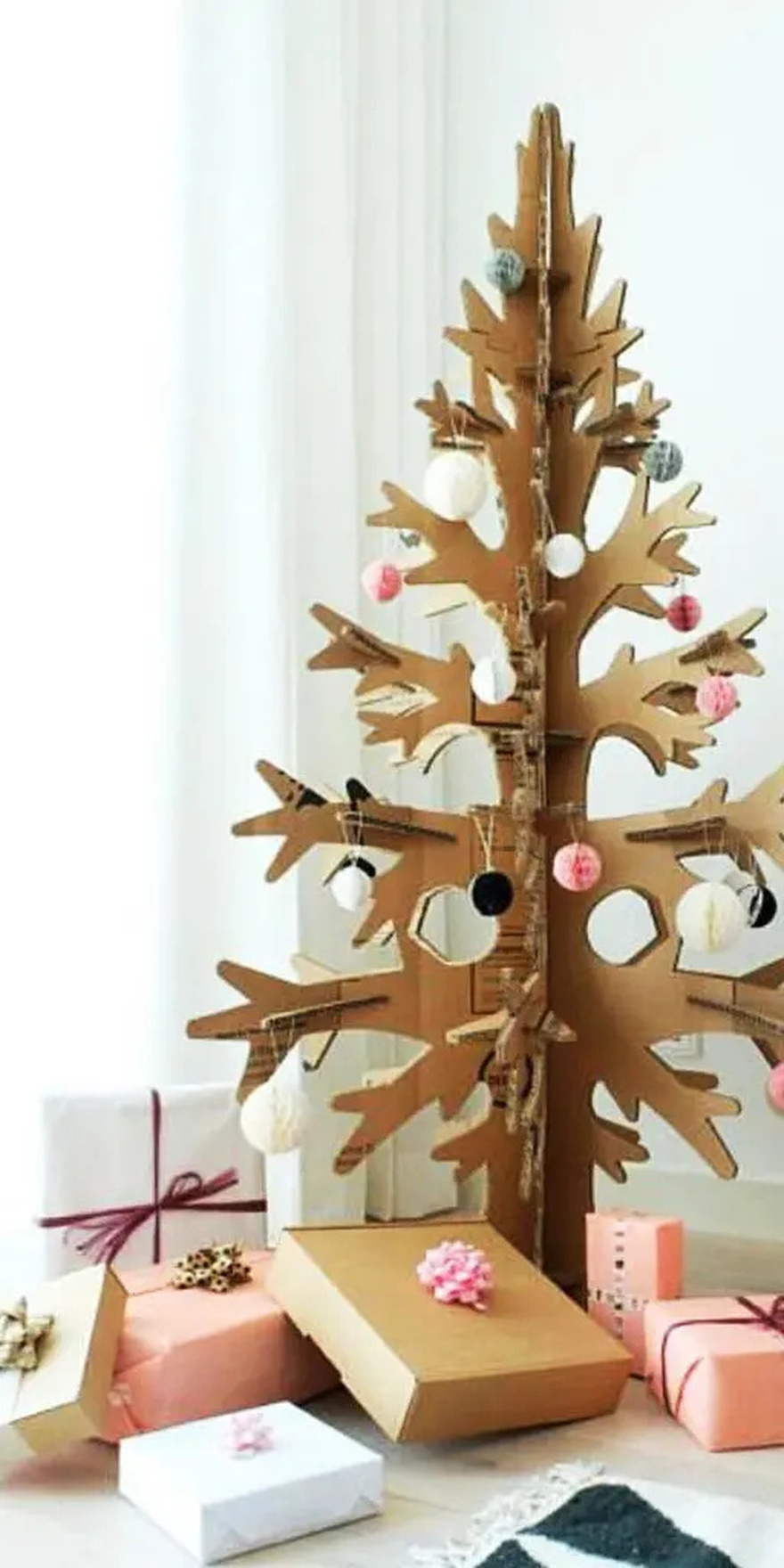 Δεν θες να στολίσεις δέντρο; Κανένα πρόβλημα: 60 εναλλακτικές ιδέες για να διακοσμήσεις το σπίτι σου