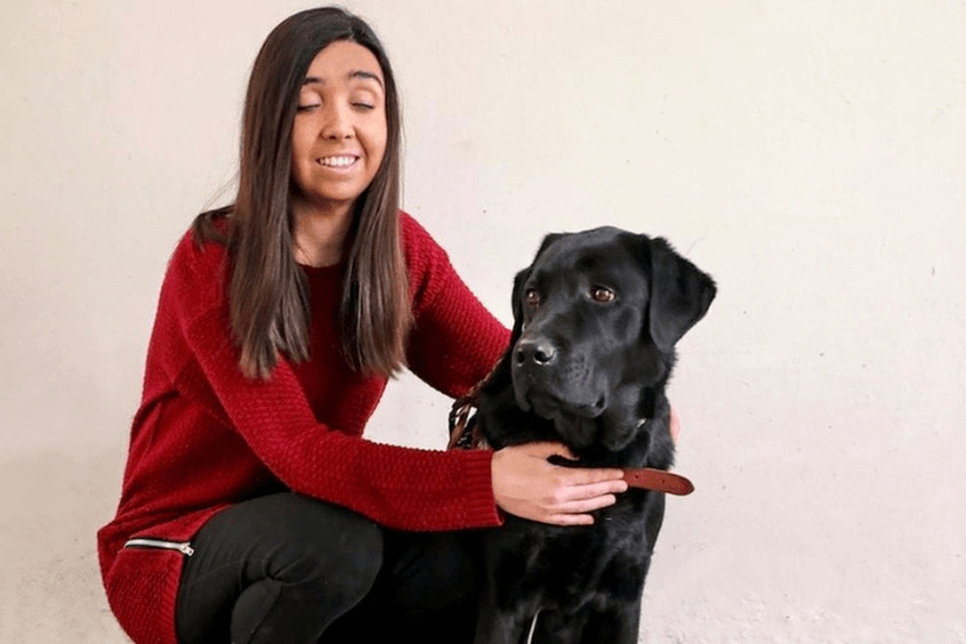 H τuφλή μαθήτρια που αρίστευσε στις Πανελλαδικές: Η ιστορία της Παρασκευής μας εμπνέει μέχρι σήμερα