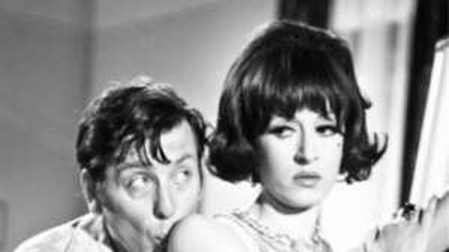 Κώστας Βουτσάς: Tα φτωχικά παιδικά χρόνια, o αδερφός που χάθηκε νωρίς και η επιτυχία του στο γυναικείο φύλο