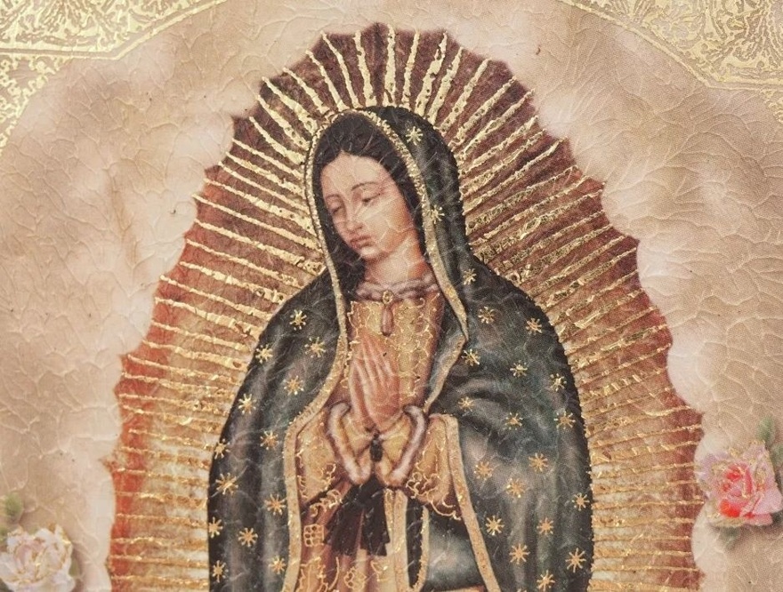 Αποκάλυψαν το πρόσωπο της Παναγίας με Τεχνητή Νοημοσύνη – Η ομοιότητα με τον Ιησού άφησε άφωνους τους Χριστιανούς