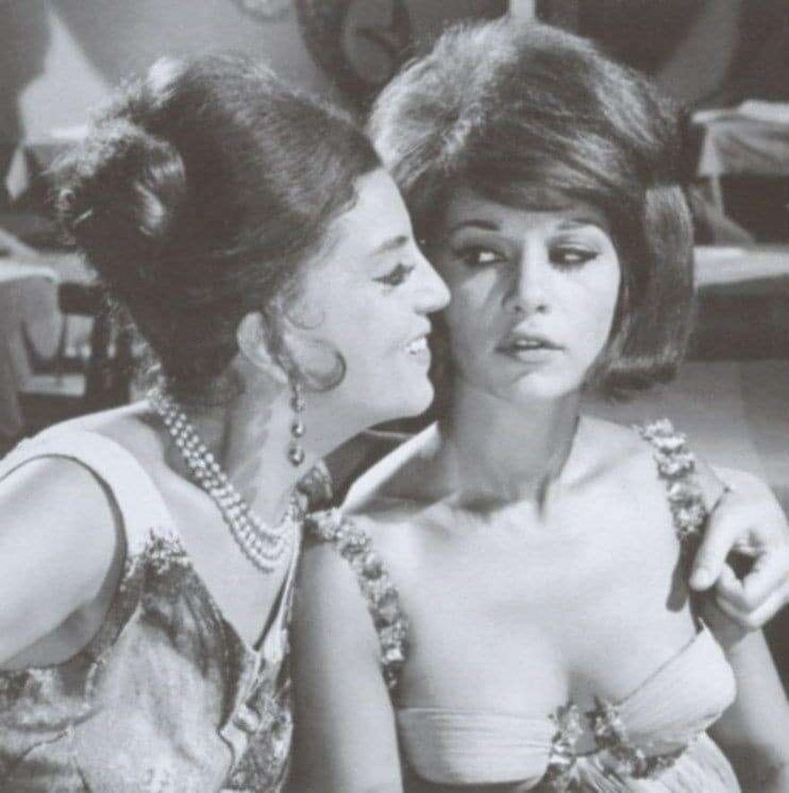 Νίκη Λινάρδου: Το πραγματικό όνομα, η αιώνια μάχη με τη Βουγιουκλάκη, οι δύο γάμοι και η ζωή σαν παραμύθι