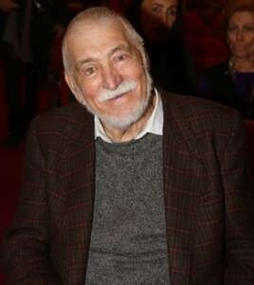 Ανέστης Βλάχος: Οι ρόλοι του μοχθηρού στον κινηματογράφο, τα φτωχικά χρόνια και το ατύχημα που του στέρησε το ένα μάτι