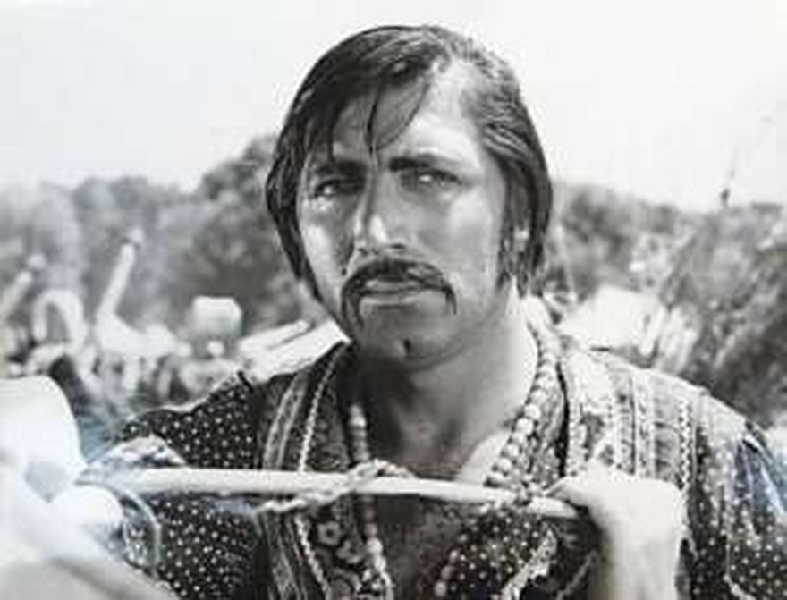 Ανέστης Βλάχος: Οι ρόλοι του μοχθηρού στον κινηματογράφο, τα φτωχικά χρόνια και το ατύχημα που του στέρησε το ένα μάτι