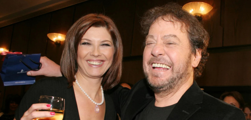 Σοφία Αλιμπέρτη: Η ιδιαίτερη σχέση με τον Γιάννη Πάριο, η διαθήκη που άφησε στα παιδιά της, η αποκαλυπτική συνέντευξη και το “ησυχαστήριο” στην Πάρο