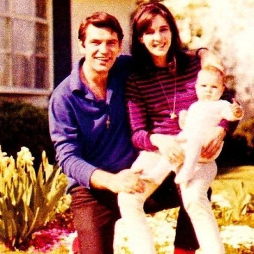 Ένας έρωτας που έληξε άδοξα: Αυτή είναι η άγνωστη σύζυγος του του Νίκου Κούρκουλου πριν την Μαριάννα Λάτση