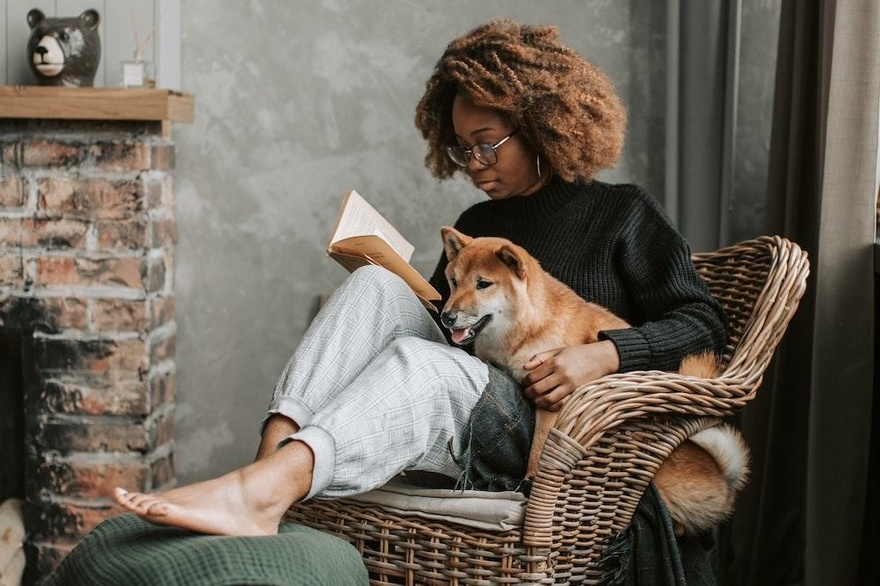 Staycation: Η νέα τάση που επιλέγουν όλο και περισσότεροι για τις καλοκαιρινές διακοπές