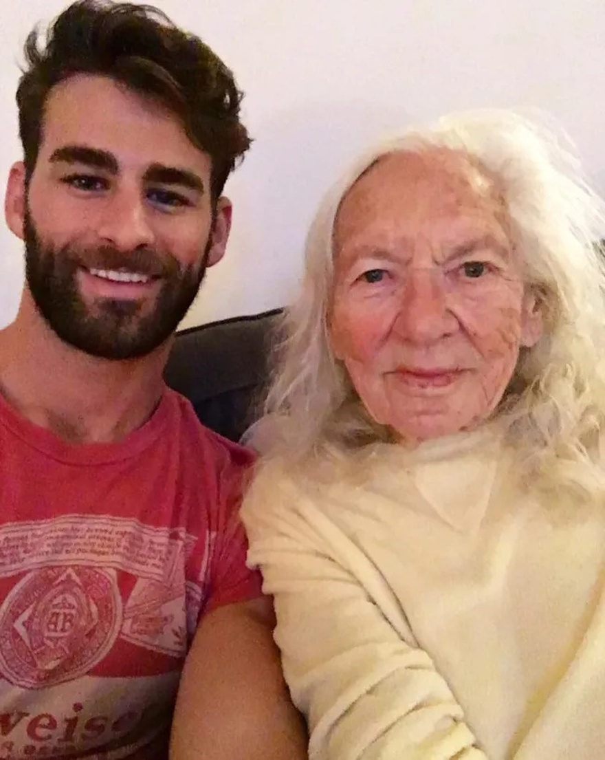 “Ο Κόσμος Χρειάζεται Τέτοιους Ανθρώπους”: Ένας Νεαρός Φρόντισε Την 89χρονη Γειτόνισσά Του Στις Τελευταίες Της Ημέρες!