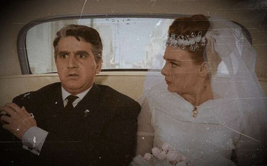 Γιώργος Κωνσταντίνου: Ο “Αντωνάκης” του ελληνικού σινεμά, ο εθισμός στον τζόγο, τα δύσκολα χρόνια με τη γιαγιά του και η λαμπρή καριέρα