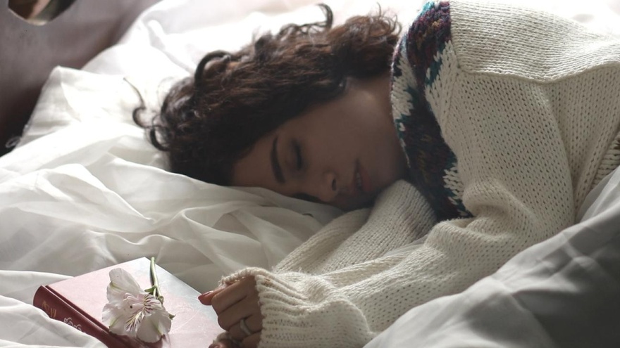 Με αυτά τα tips θα κοιμηθείτε γρηγορότερα και καλύτερα 