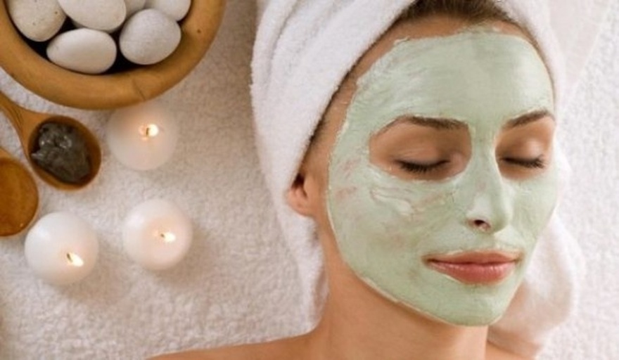 6 τάσεις ομορφιάς για αυτό το φθινόπωρο: Τι αξίζει να δοκιμάσετε στα μαλλιά, τα νύχια και το δέρμα σας